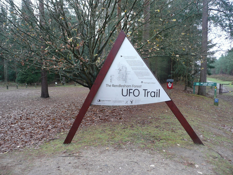 szlak ufo w lesie Renlesham