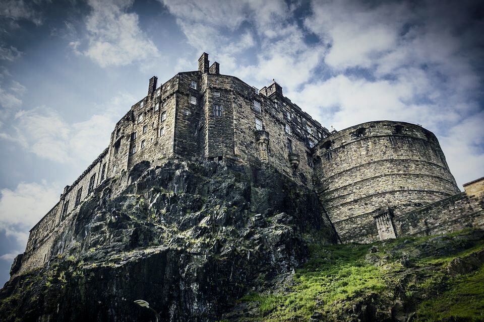The Castle of Edinburgh – Europe's most haunted historical place 10