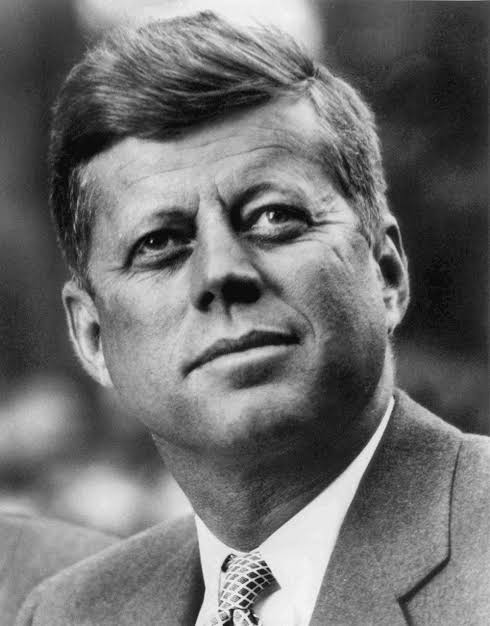 Siapa yang membunuh Presiden John F. Kennedy? 1