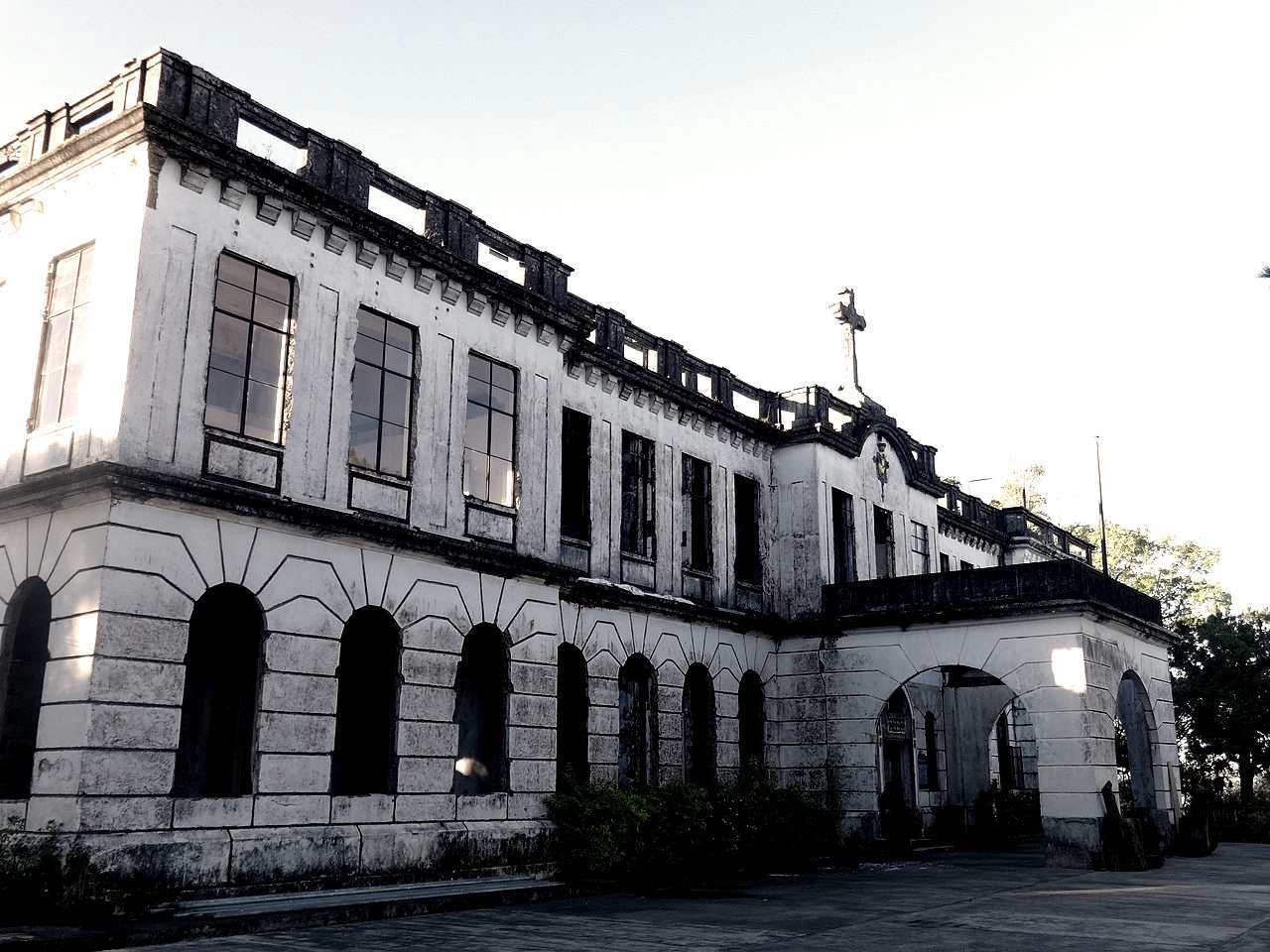 Khách sạn Diplomat ở Baguio
