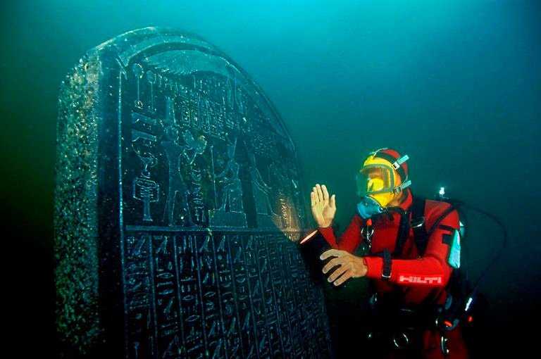 Heracleion - déi verluer Underwater Stad vun Egypten 5