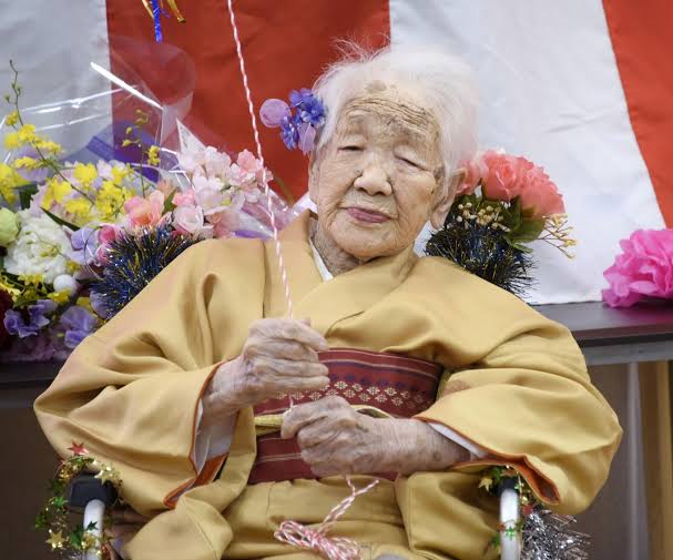 શું લી ચિંગ-યુએન "સૌથી લાંબુ જીવનાર માણસ" ખરેખર 256 વર્ષ જીવે છે? 3