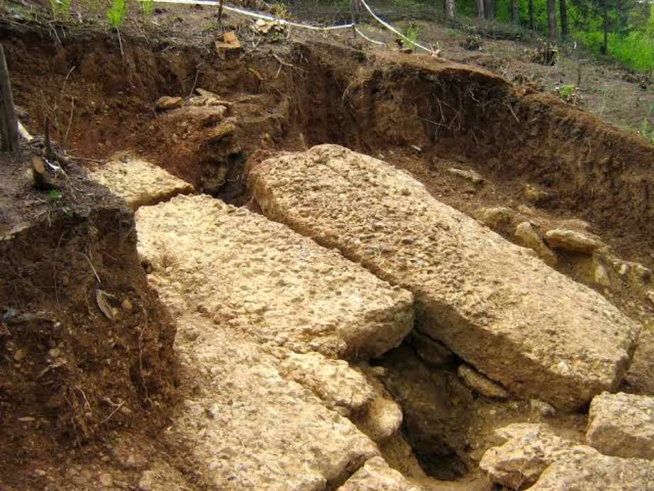 Bosniya Piramidaları: təpələrin altında gizlənmiş 12,000 min illik inkişaf etmiş qədim tikililər? 5