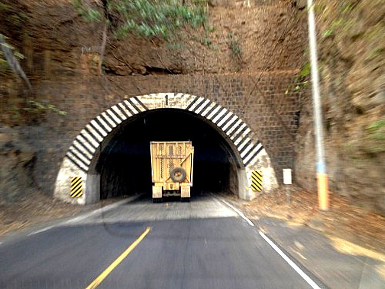 세계에서 가장 무서운 터널 21개 18