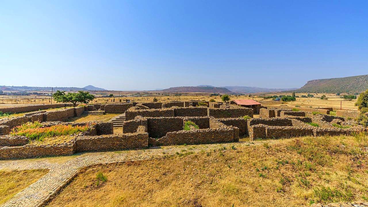 16 древних городов и поселений, которые были загадочно заброшены 14