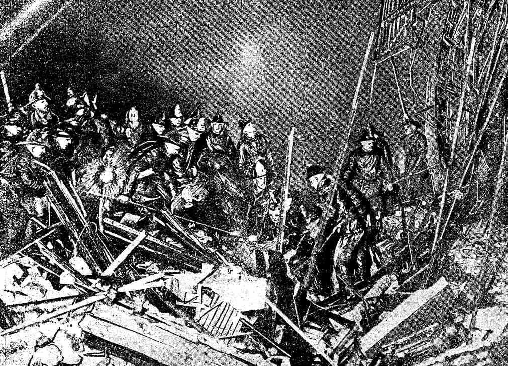 18 Nisan 1924, Chicago Fire, Francis Leavy El İzi