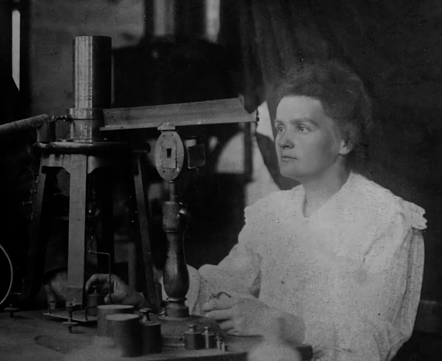 Marie Curie fizikçi kimyager