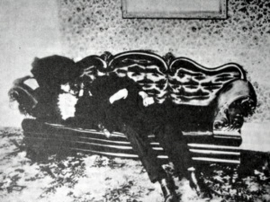 Thi thể của Andrew Borden, ngày 4 tháng 1892 năm XNUMX