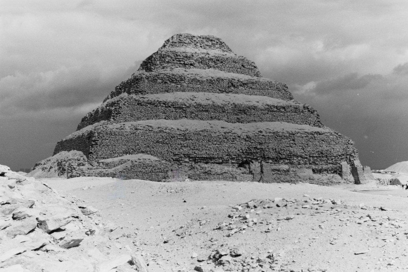Mesin canggih anu teu dikenal asal anu disebatkeun dina téks 440 SM panginten parantos ngabantosan ngawangun piramida Mesir 2