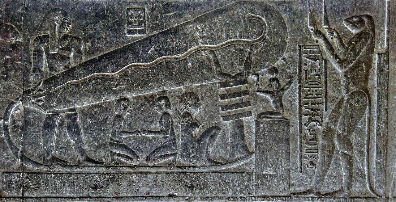 古代电报：在古埃及用于通讯的光信号？ 4个