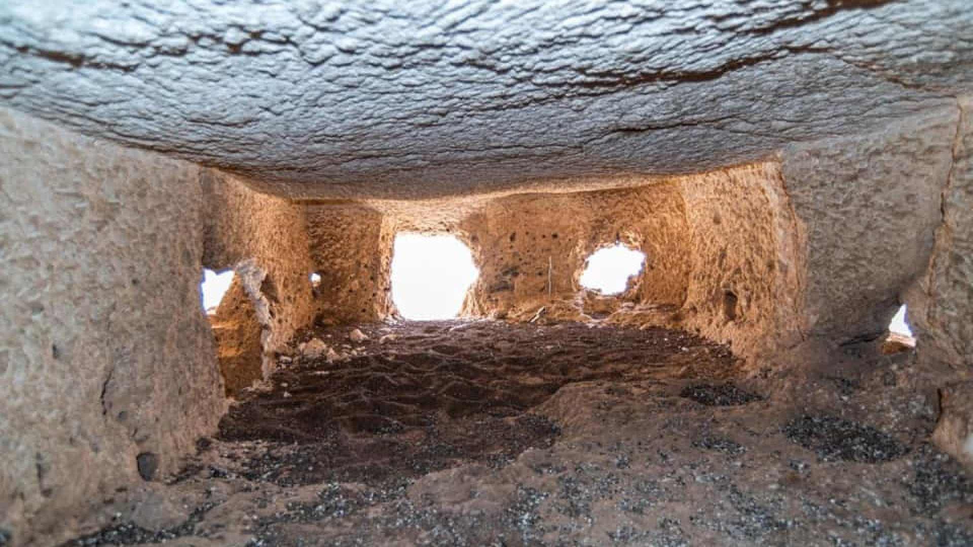 Mysterious chambers created in the rock were found on a cliff in Abydos, Egypt 2
