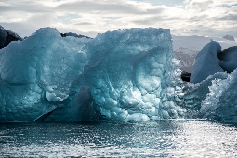 10 penemuan paling misterius yang dibuat di es abadi Kutub Utara dan Antartika 9