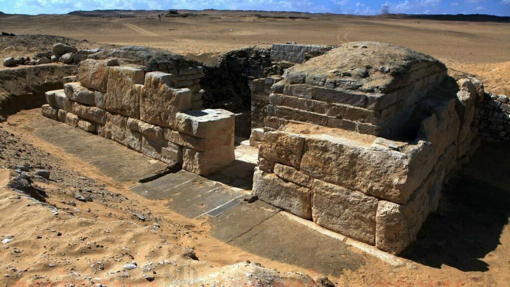 Zou dit 4,600 jaar oude graf van de Egyptische koningin het bewijs kunnen zijn dat klimaatverandering een einde maakte aan het bewind van de farao's? 3