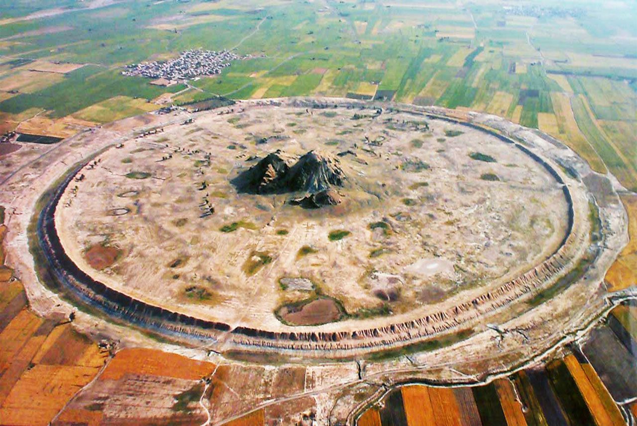 Старажытны круглы горад Дарабгард 1