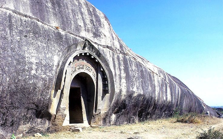 Indiast leiti salapärased iidsed laseriga lõigatud koopad! 1