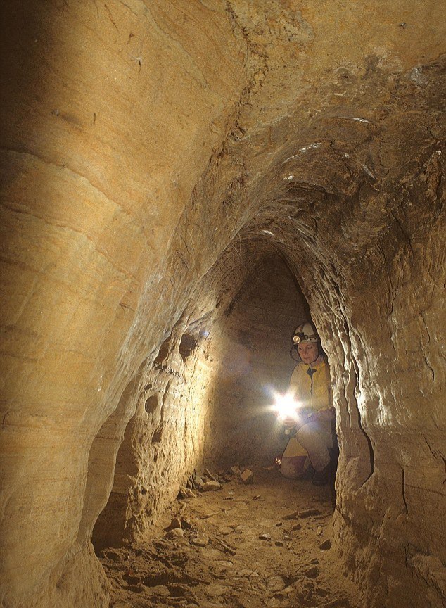 Qədim super magistrallar: Şotlandiyadan Türkiyəyə qədər uzanan 12,000 illik nəhəng yeraltı tunellər 3