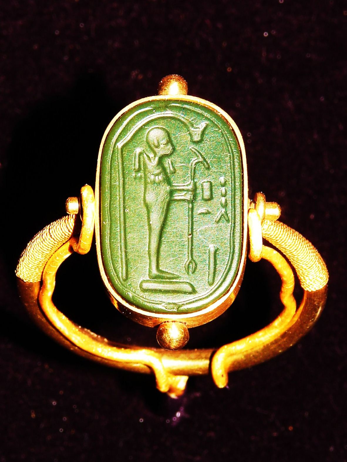 Кольцо Тутанхамона