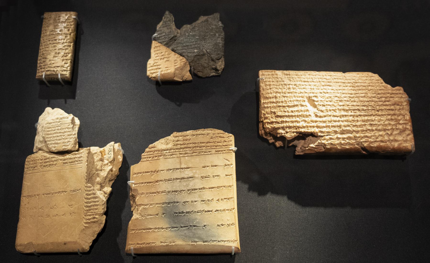 Forntida assyriska lertavlor