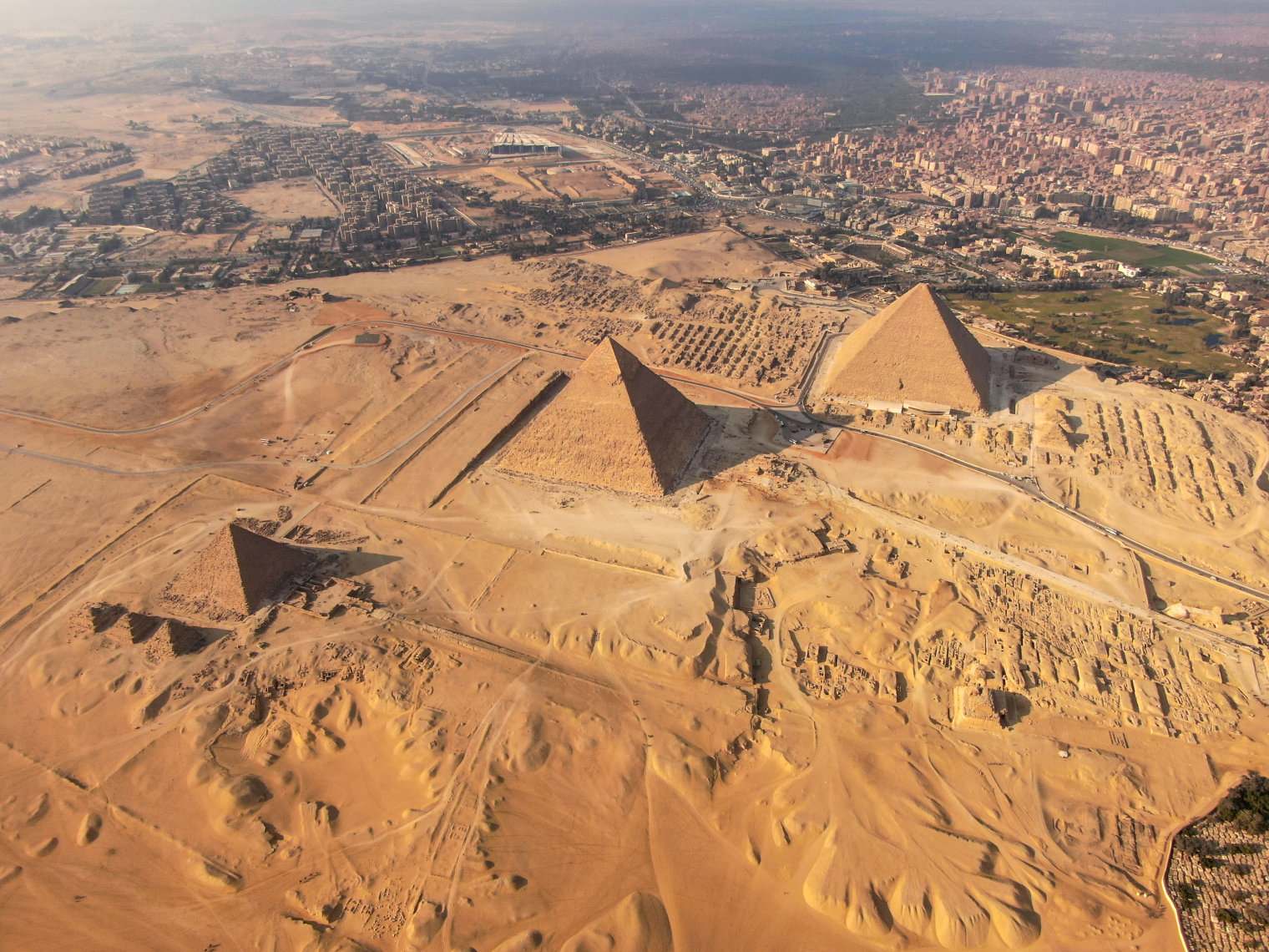Dünyanın ən böyük piramidaları niyə gizli saxlanılır? 1