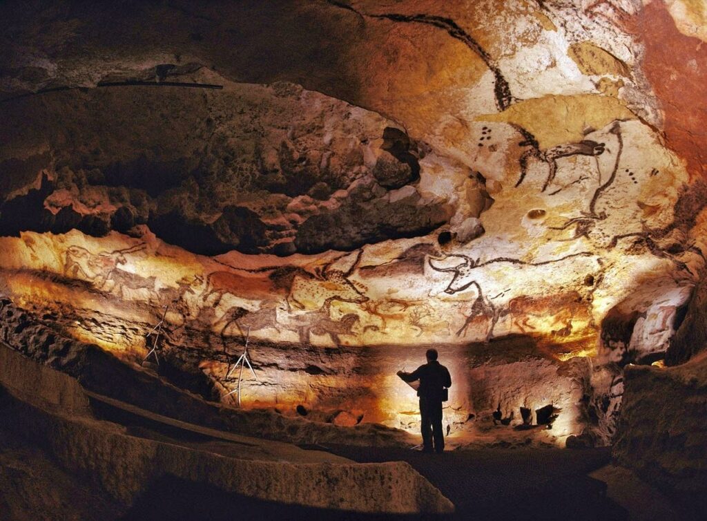 Jeskyně Lascaux a ohromující prvotní umění dávno ztraceného světa 10