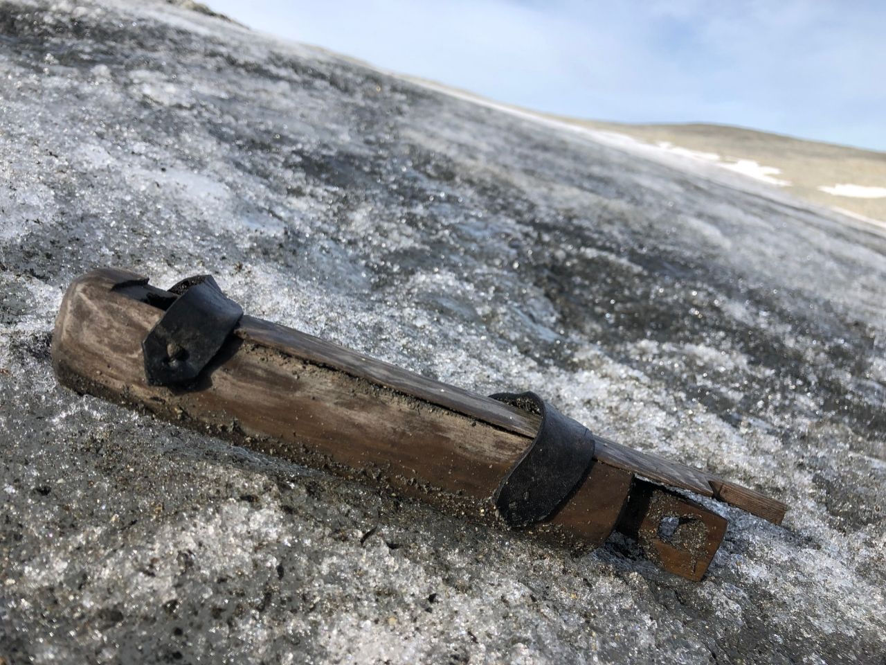 Топещият се лед разкрива изгубен проход от ерата на викингите и древни артефакти в Норвегия 4