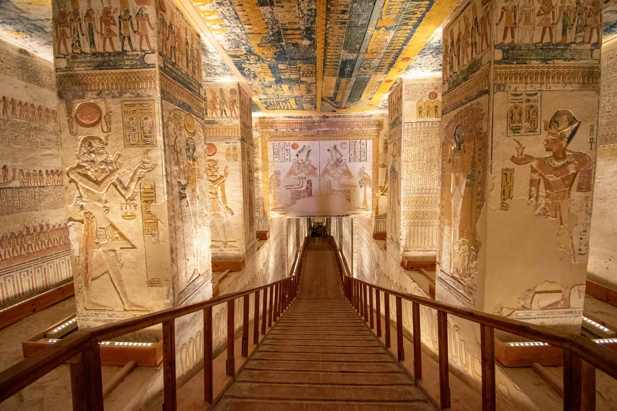 Exploring Tomb KV35: Hjemmet for den gådefulde yngre dame i Kongernes Dal 5