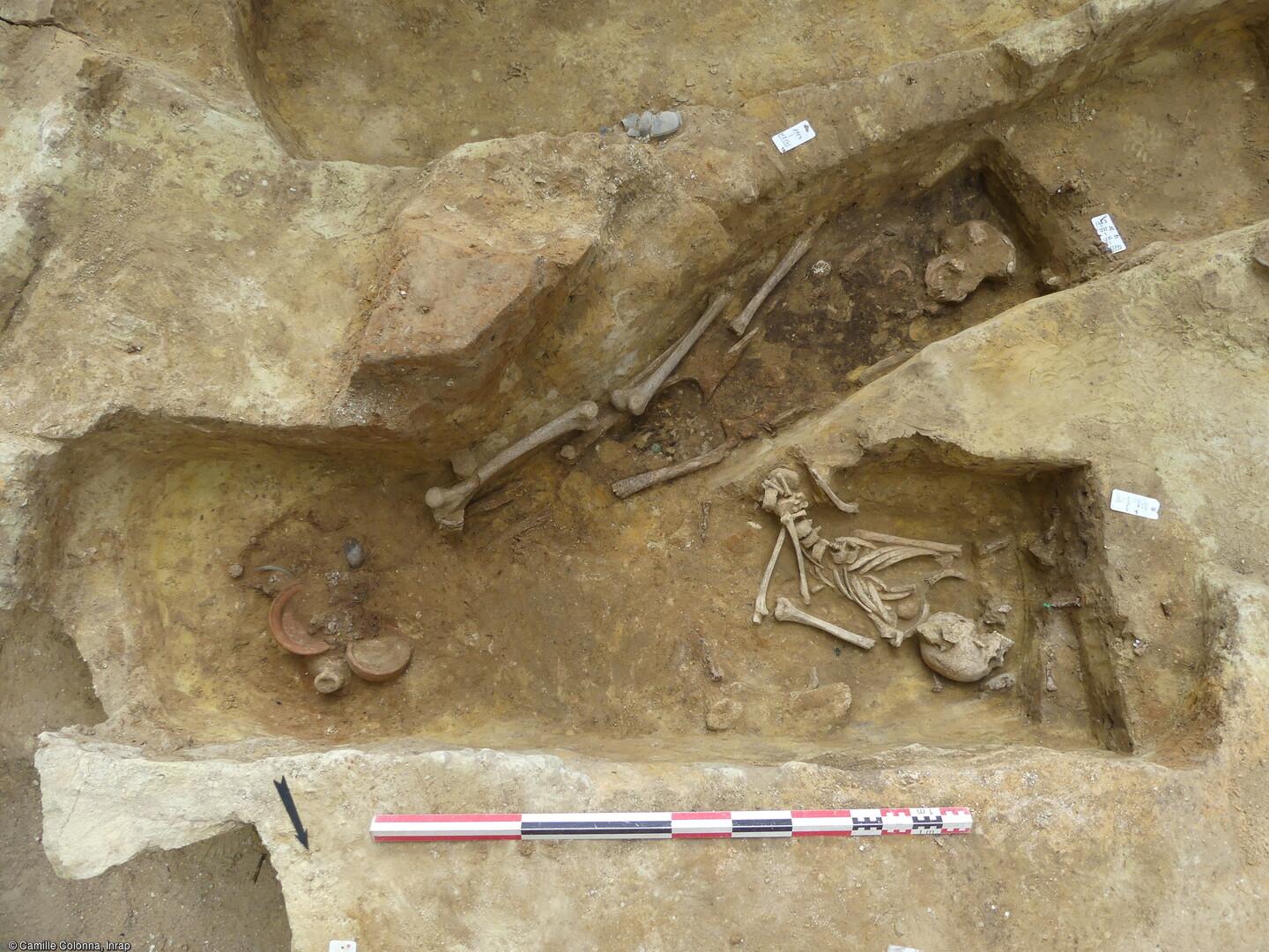 Staroveká nekropola objavená vedľa rušnej železničnej stanice v Paríži 1