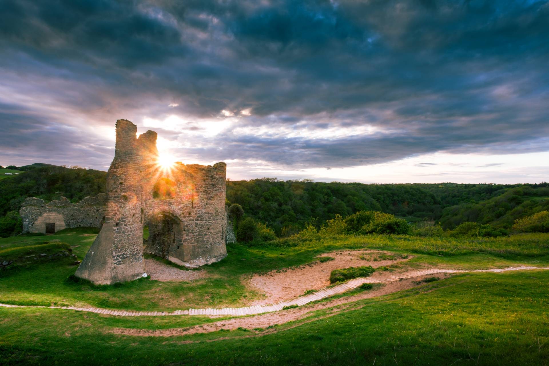 Det mystiske forladte Pennard Castle og feernes forbandelse 2
