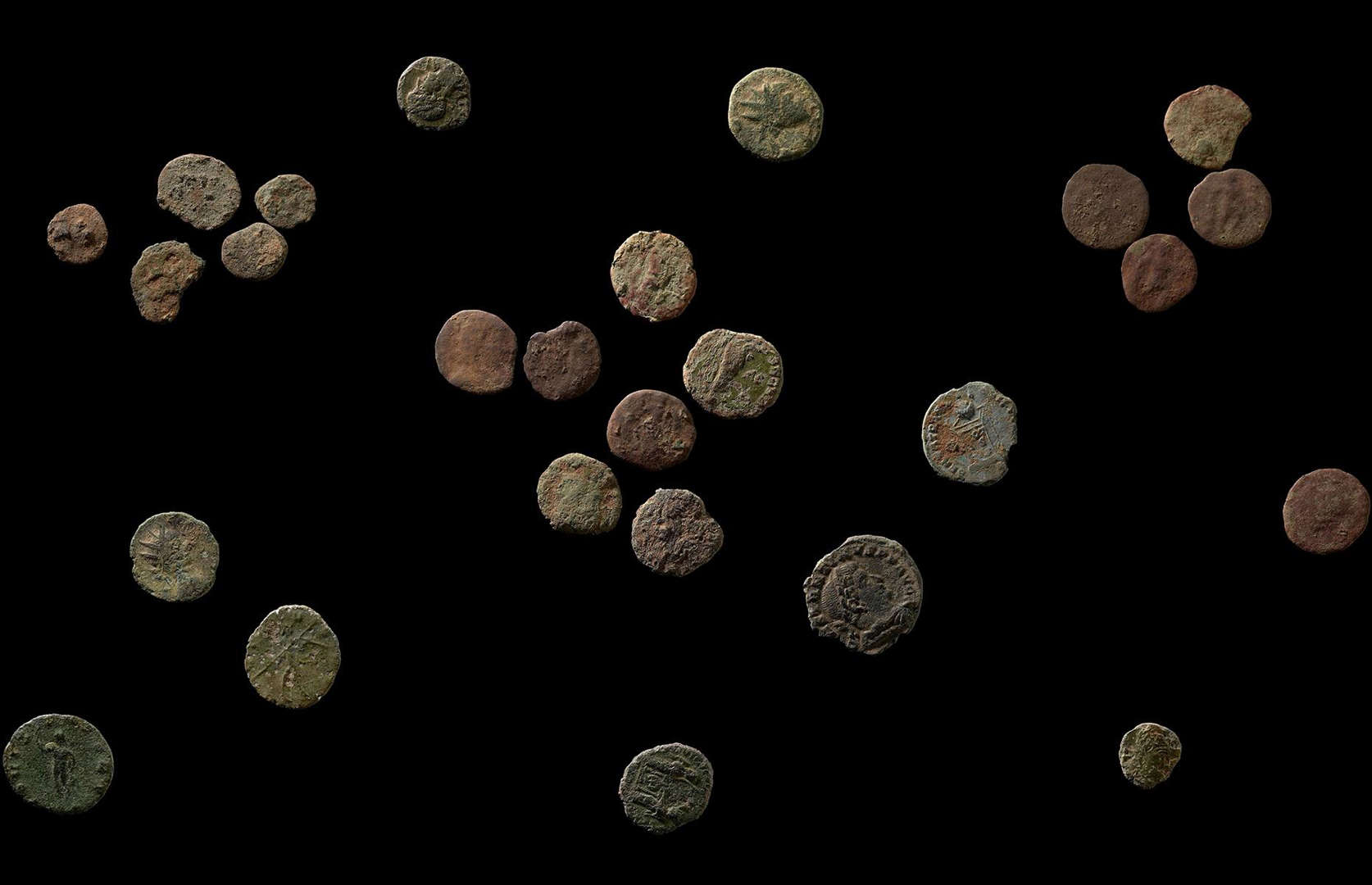 Una selezione di monete trovate nel sito.