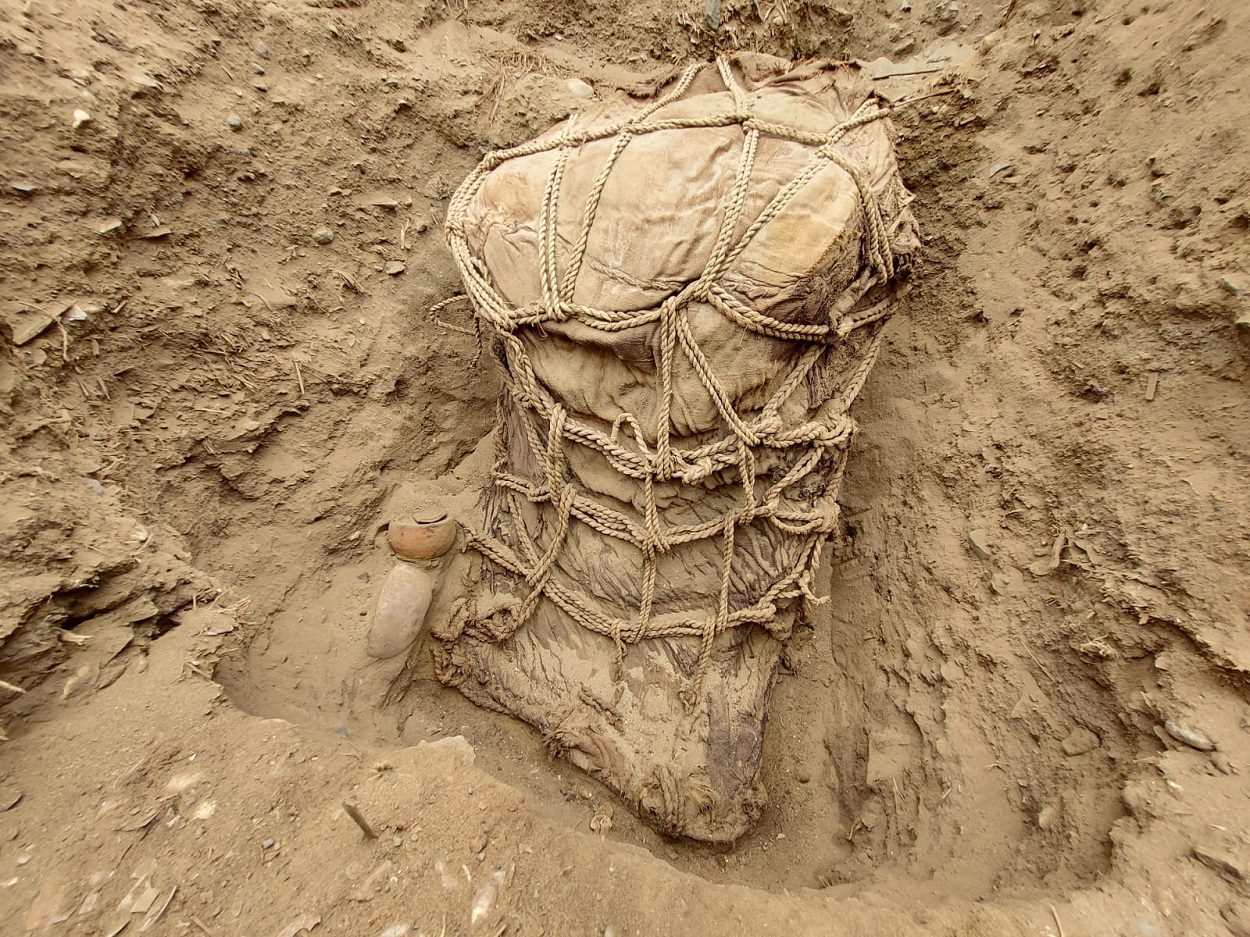 Tomba della cultura Ichma trovata in Perù 1
