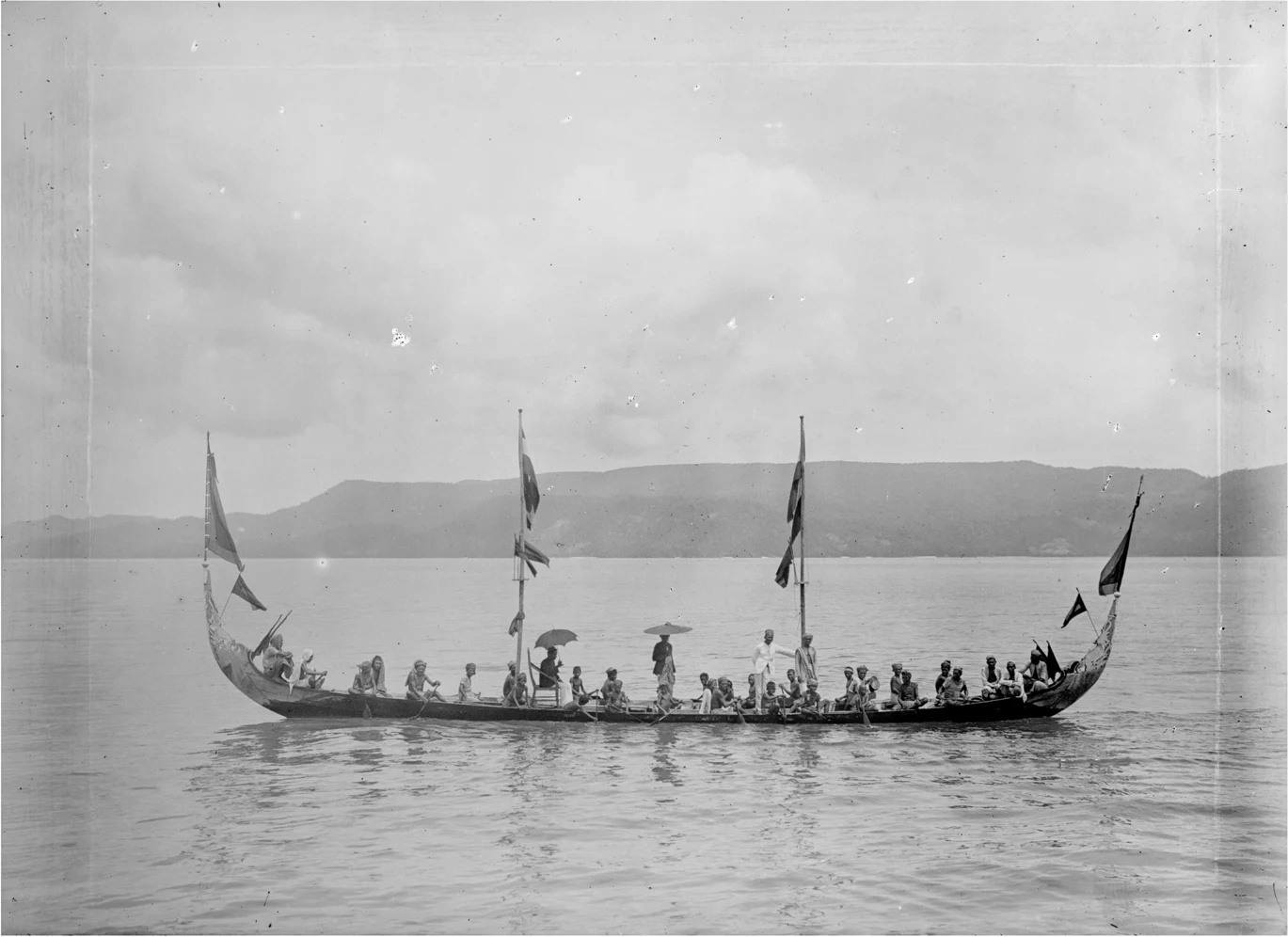 Молукански чамци од Индонезија идентификувани во австралиската карпеста уметност 3