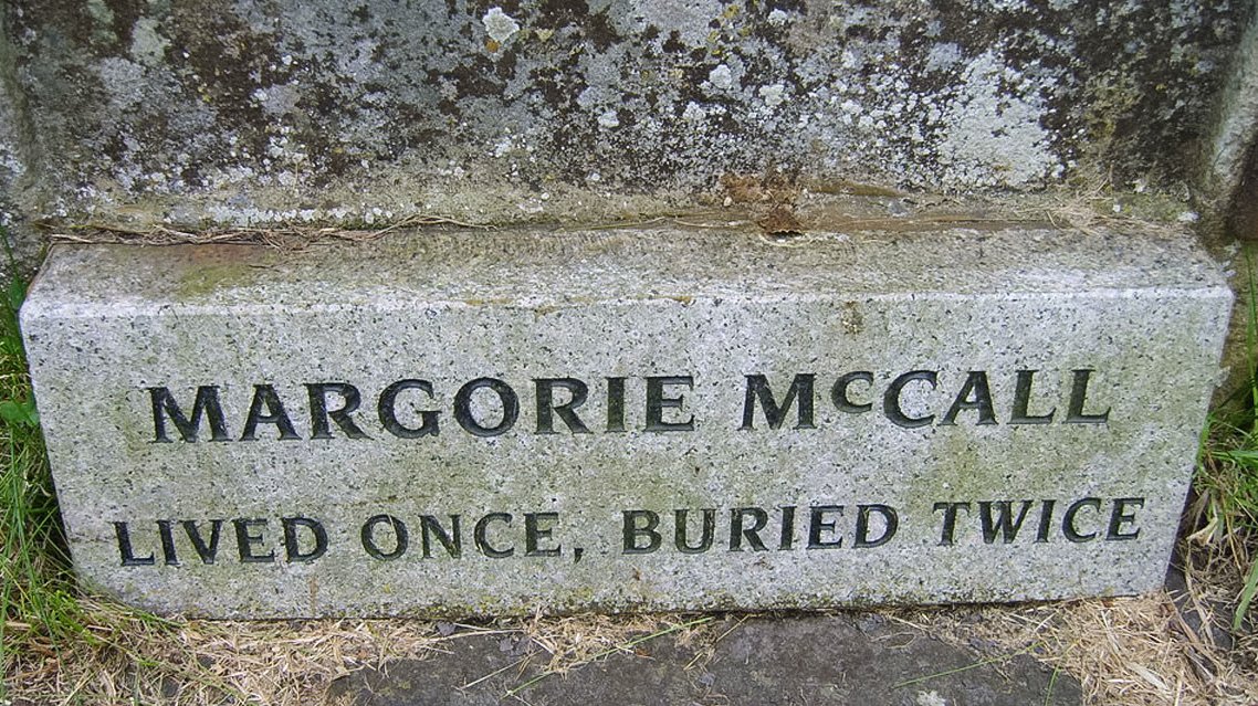 Det mærkelige tilfælde af Margorie McCall: Damen, der levede én gang, begravet to gange! 1