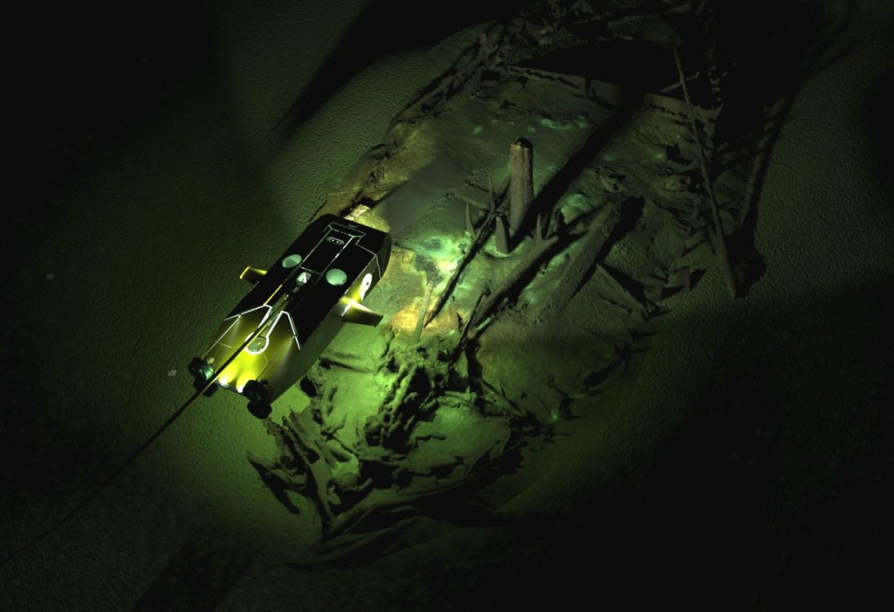 बीजान्टिन मलबे की एक फोटोग्रामेट्रिक छवि, जो शायद नौवीं शताब्दी की है। सुपरइंपोज़्ड अभियान के बंधे हुए रोबोटों में से एक की एक छवि है जिसने खोए हुए जहाजों की तस्वीरें खींची हैं।